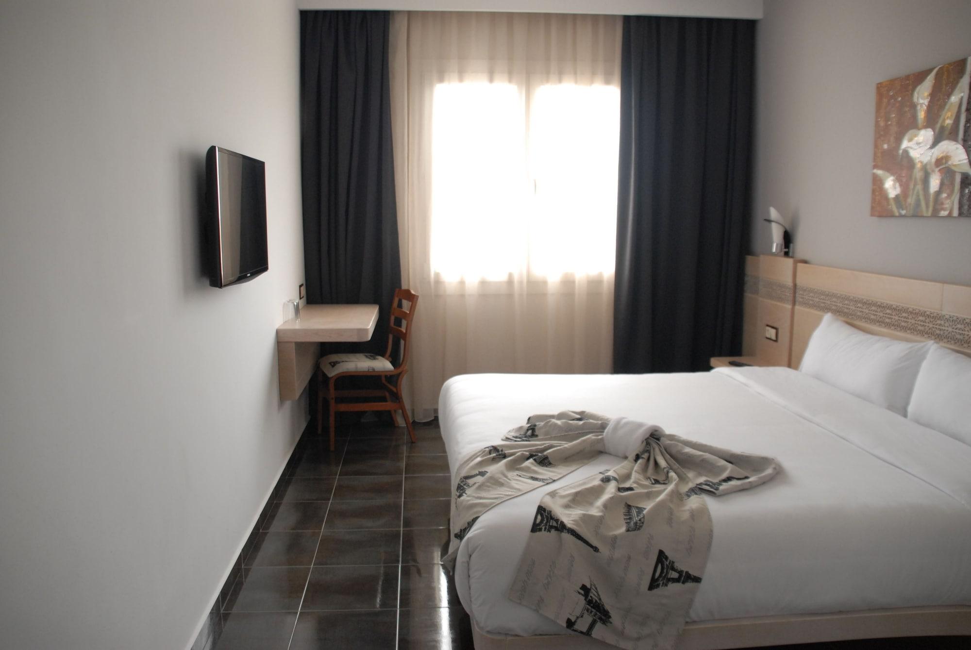 Hotel A44 Tetouan Exterior photo