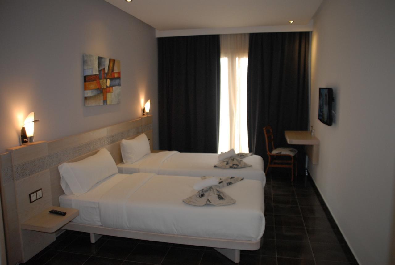 Hotel A44 Tetouan Exterior photo